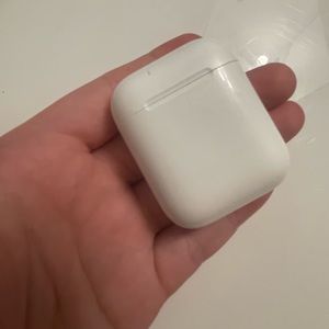 AirPods 2nd Gen